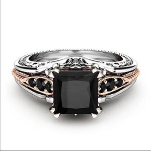 New Women’s 925 Silver Sapphire Ring